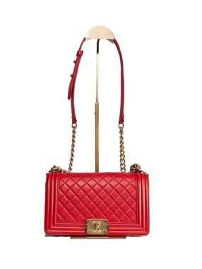Chanel Medium Le Boy Red